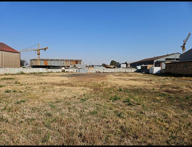 3,000M² VACANT LAND TO LET IN ELANDSFONTEIN